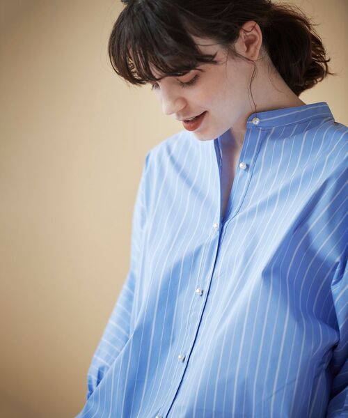 le.coeur blanc（ルクールブラン）の「パールボタンドルマンシャツ（シャツ/ブラウス・レディース・ホワイト系その他/ブルー系その他3/ブルー系その他4・38）」の20枚目の写真