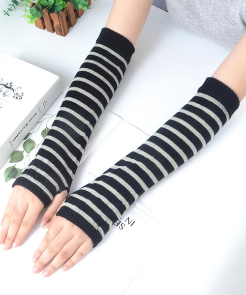 EPICKS（エピックス）の「ボーダーアームウォーマー（アームカバー・レディース・ホワイト/パープル/ピンク・F）」の6枚目の写真