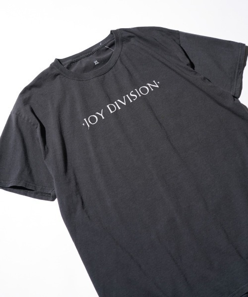 THRIFTY LOOK（スリフティールック）の「THRIFTY LOOK / スリフティールック THRIFTY "JOY DIVISION" TEE ジョイ・ディビジョン バンドTシャツ バンT（Tシャツ/カットソー・メンズ・ブラック・LARGE/X-LARGE/MEDIUM）」の8枚目の写真