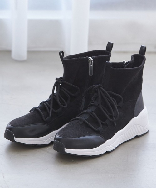 BAYFLOW（ベイフロー）の「レースアップスニーカーブーツ（ブーツ・レディース・ブラック/モカ・SMALL/MEDIUM/LARGE）」の2枚目の写真