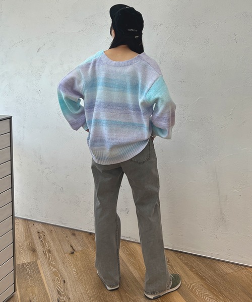 kutir(クティール)の「【2way◎】グラデニットカーディガン(カーディガン/ボレロ・レディース・ブラック/ピンク/オレンジ/ブルー・FREE)」の9枚目の写真