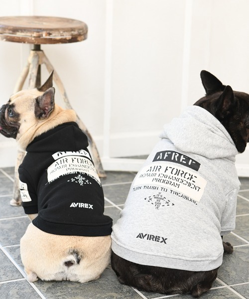 AVIREX（アヴィレックス）の「AVIREX/ステンシルパッチパーカー（ペットウェア・メンズ・ブラック/グレー・2L/3L/S/M/L/XS/3S/3M）」の8枚目の写真