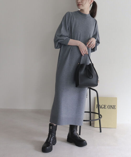 fredy emue（フレディエミュ）の「[新色追加]ボリュームスリーブニットワンピース（ワンピース・レディース・ブラウン/グレー/ブラック/ネイビー・38）」の20枚目の写真