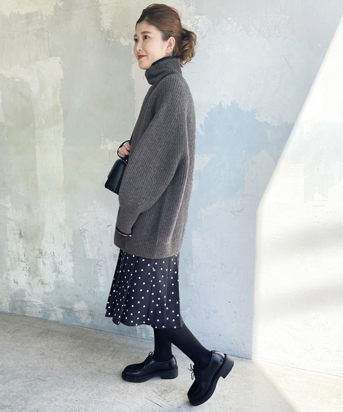 Spick & Span（スピックアンドスパン）の「ドットタックスカート（スカート・レディース・その他2/マルチ・36/38）」の4枚目の写真