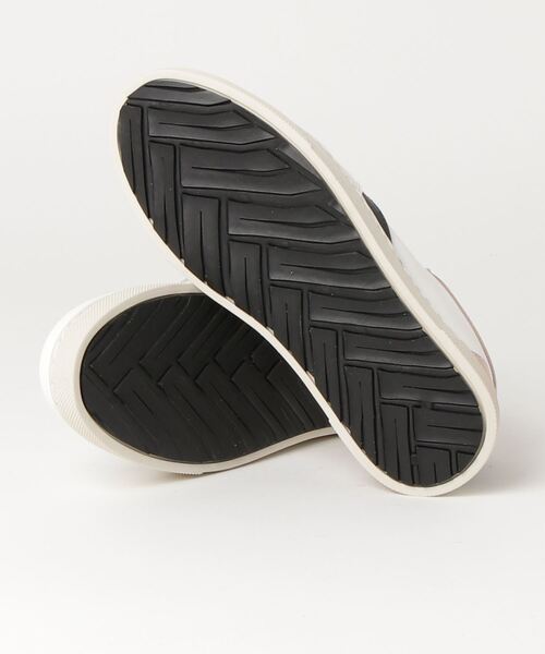 O.T.A（オーティーエー）の「GLENCOE/グレンコー ホワイト ピーチ (UNISEX)（スニーカー・レディース・ホワイト×ライトピンク・36/37/38/39/40/41/42/43）」の3枚目の写真