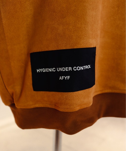 AFYF(エーエフワイエフ)の「AFYF SWEADE PATCH CREW2/ビッグシルエット スウェードパッチクルーネック(スウェット・メンズ・その他1/その他2/ワインレッド/その他/ブラック/ライトグレー/オリーブ/キャメル/ダークグレー/グリーン系その他/ブラック系その他・FREE)」の22枚目の写真