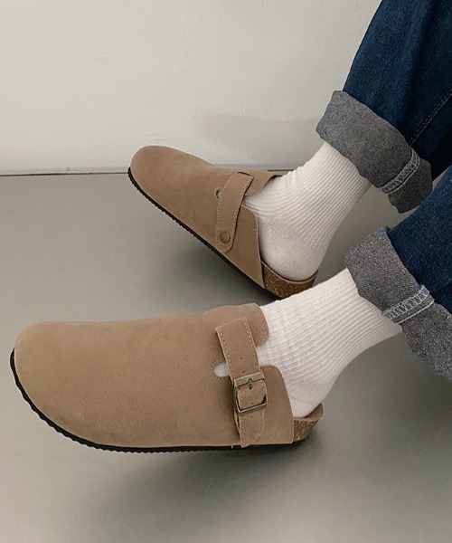 Vipoa(ヴィポア)の「ナロークロッグシューズ(スリッポン・レディース・ブラウン/ベージュ/ブラック・SMALL/MEDIUM/LARGE)」の4枚目の写真