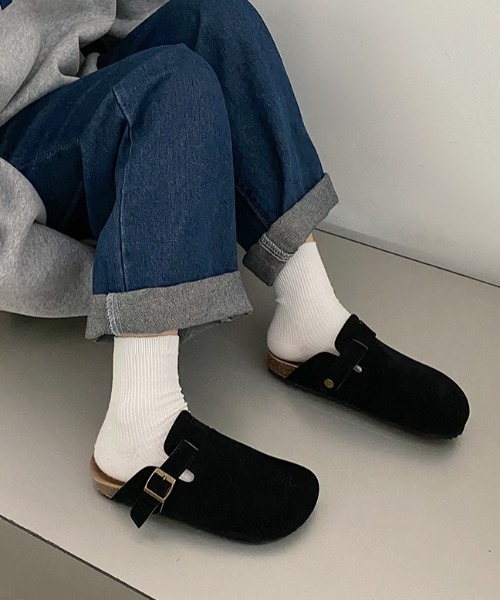 Vipoa(ヴィポア)の「ナロークロッグシューズ(スリッポン・レディース・ブラウン/ベージュ/ブラック・SMALL/MEDIUM/LARGE)」の10枚目の写真