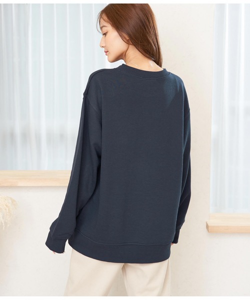 CHILLE（チル）の「MELLOW刺繍スウェットプルオーバー（スウェット・レディース・ネイビー/アイボリー/ピンク・FREE）」の15枚目の写真