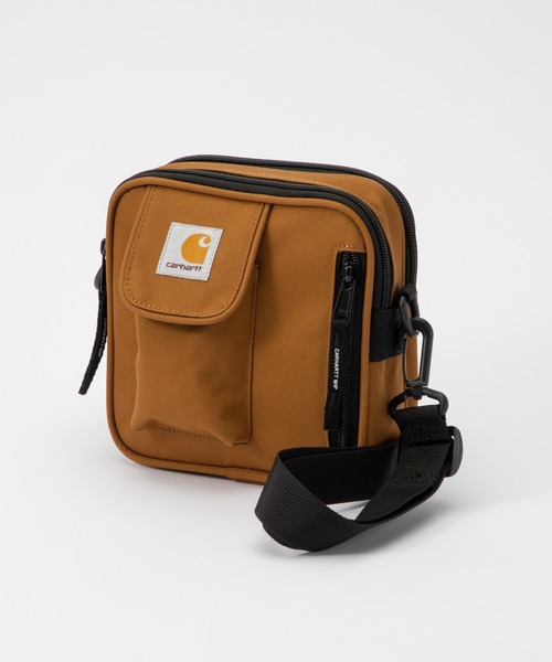 Carhartt WIP（カーハートダブリューアイピー）の「CARHARTT WIP ESSENTIALS BAG SMALL カーハート ワークインプログレス エッセンシャル ミニ ショルダーバッグ（ショルダーバッグ・メンズ・ブラック/マルチ/キャメル/グリーン/ブラウン/グレー・FREE）」の4枚目の写真