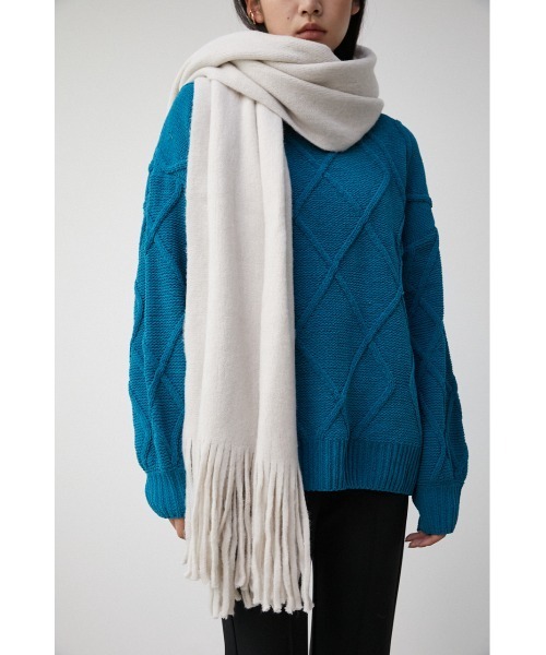 AZUL by moussy（アズールバイマウジー）の「KNIT FRINGE STOLE/ニットフリンジストール（ストール/ショール・レディース・ライトベージュ/ピンク/チャコールグレー/ターコイズブルー/オレンジ系その他・FREE）」の3枚目の写真
