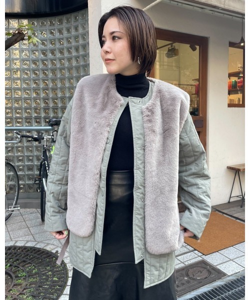 LiSeek（リシーク）の「【LiSeeK】ファーベスト付キルティングブルゾン（ブルゾン・レディース・ブラック/アイボリー/カーキ・FREE）」の3枚目の写真