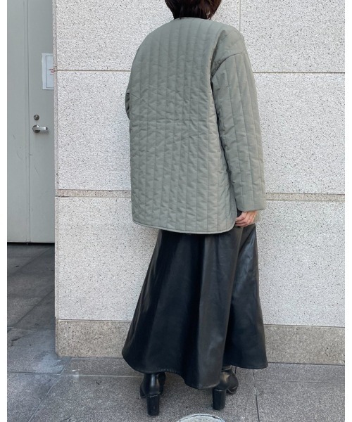 LiSeek（リシーク）の「【LiSeeK】ファーベスト付キルティングブルゾン（ブルゾン・レディース・ブラック/アイボリー/カーキ・FREE）」の18枚目の写真