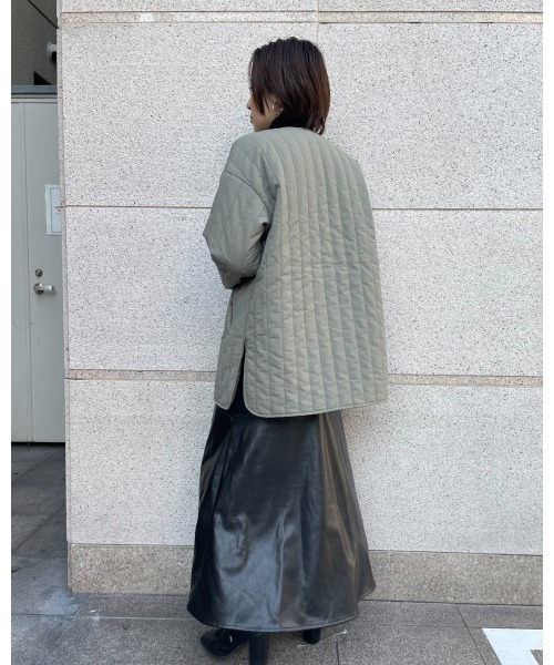 LiSeek（リシーク）の「【LiSeeK】ファーベスト付キルティングブルゾン（ブルゾン・レディース・ブラック/アイボリー/カーキ・FREE）」の19枚目の写真