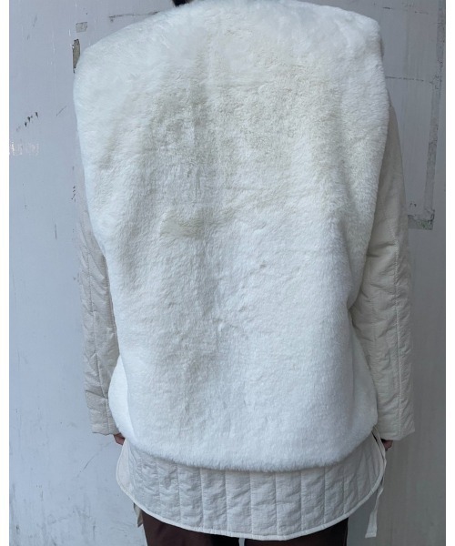 LiSeek（リシーク）の「【LiSeeK】ファーベスト付キルティングブルゾン（ブルゾン・レディース・ブラック/アイボリー/カーキ・FREE）」の21枚目の写真