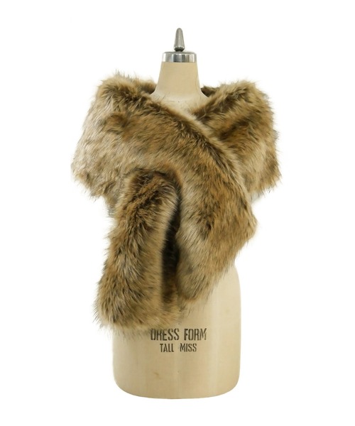 My shawty（ﾏｲｼｬｳﾃｨｰ）の「fur shawl（ストール/ショール・レディース・ブラック/グレー/ベージュ系その他/ライトベージュ・FREE）」の15枚目の写真