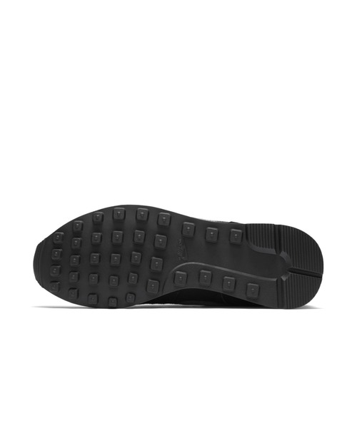 NIKE（ナイキ）の「ナイキ インターナショナリスト グリッター