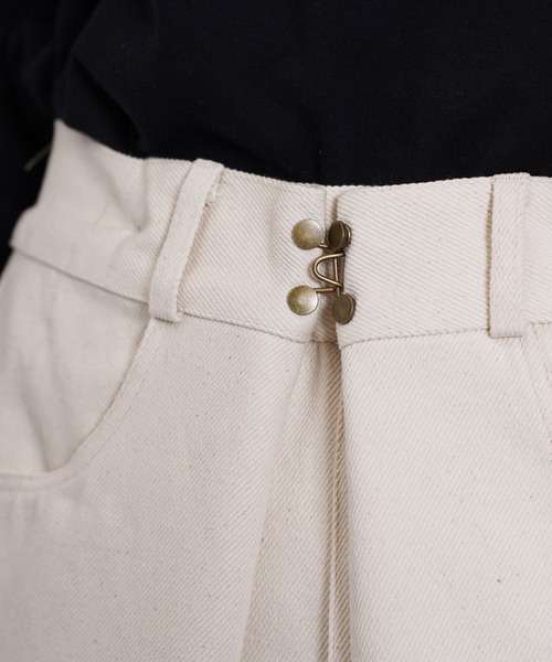 Air Tokyo（エアートウキョー）の「フロントタック ワイドストレート デニムパンツ & カツラギパンツ（チノパンツ・メンズ・アイボリー/インディゴブルー/ブラック・MEDIUM/LARGE）」の14枚目の写真