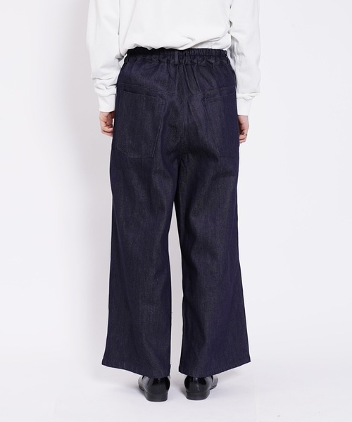 Air Tokyo（エアートウキョー）の「フロントタック ワイドストレート デニムパンツ & カツラギパンツ（チノパンツ・メンズ・アイボリー/インディゴブルー/ブラック・MEDIUM/LARGE）」の22枚目の写真