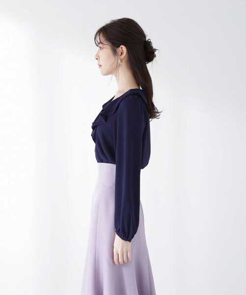 PROPORTION BODY DRESSING(プロポーションボディドレッシング)の「ラッフルタックブラウス / 1213110203(シャツ/ブラウス・レディース・ネイビー/イエロー/ホワイト系その他・SMALL/MEDIUM)」の15枚目の写真