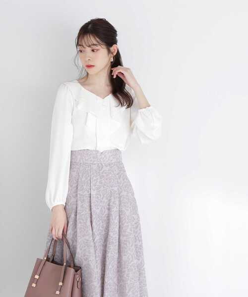 PROPORTION BODY DRESSING(プロポーションボディドレッシング)の「ラッフルタックブラウス / 1213110203(シャツ/ブラウス・レディース・ネイビー/イエロー/ホワイト系その他・SMALL/MEDIUM)」の2枚目の写真