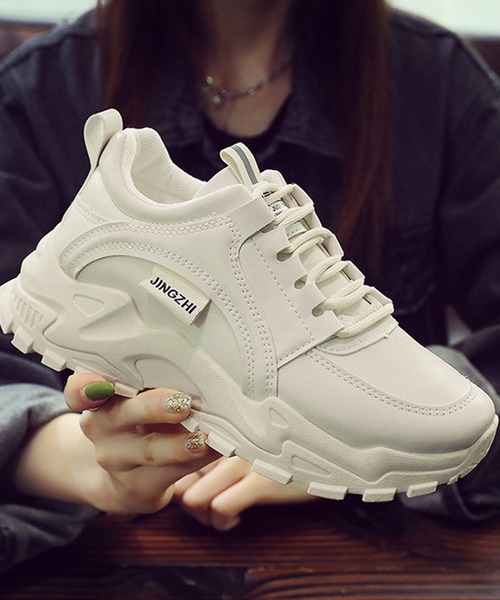 aimoha(アイモハ)の「ユニセックス厚底ソールスニーカー(スニーカー・レディース・ベージュ/ブラック・23.0cm/24.5cm/24.0cm/23.5cm/25.0cm)」の11枚目の写真