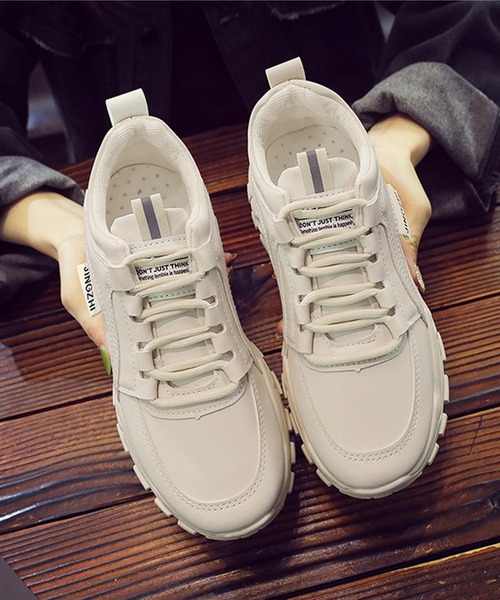 aimoha(アイモハ)の「ユニセックス厚底ソールスニーカー(スニーカー・レディース・ベージュ/ブラック・23.0cm/24.5cm/24.0cm/23.5cm/25.0cm)」の12枚目の写真