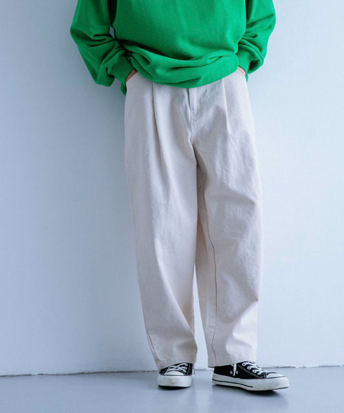 ITEMS URBANRESEARCH（アイテムズ アーバンリサーチ）の「デニム タックワイドパンツ（デニムパンツ・メンズ・ネイビー/アイボリー/ライトブルー・MEDIUM/LARGE）」の5枚目の写真