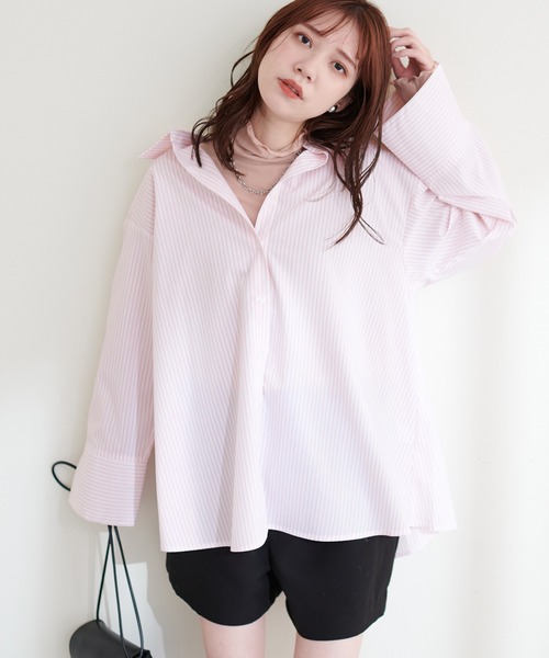 natural couture(ナチュラルクチュール)の「WEB限定/袖口スリットゆるシャツ(シャツ/ブラウス・レディース・ブルー/オフホワイト/ネイビー/ピンク/ピンク系その他・FREE)」の9枚目の写真