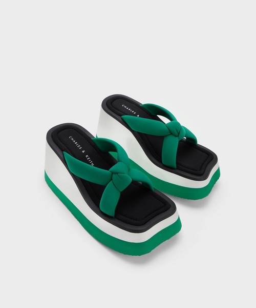 CHARLES & KEITH（チャールズ & キース）の「Tana ターナー