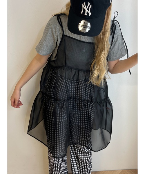 WC（ダブル シー）の「シャイニーシアーキャミワンピース（ワンピース・レディース・ホワイト/ブラック・FREE）」の4枚目の写真