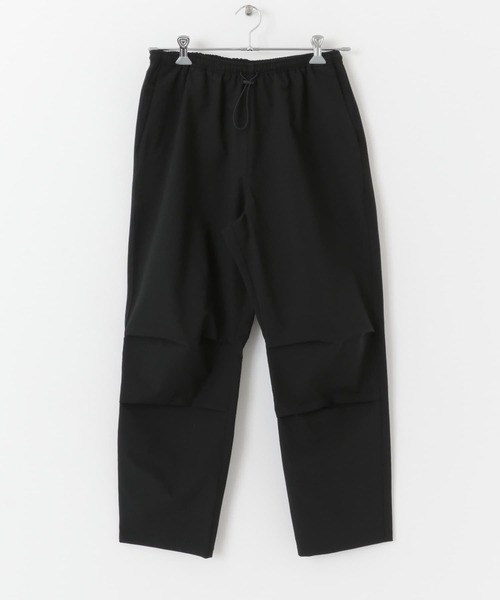 URBAN RESEARCH Sonny Label（アーバンリサーチサニーレーベル）の「『撥水』『セットアップ対応』3Dイージーパンツ（その他パンツ・メンズ・ブラック/カーキ・MEDIUM/LARGE）」の20枚目の写真