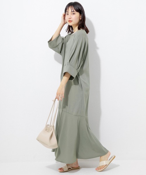 LAVEANGE（ラビアンジェ）の「ボリュームスリーブワンピース（ワンピース・レディース・ブラック/カーキ/アイボリー/ベージュ/ブラウン・M/LL/3L/4L/5L）」の7枚目の写真