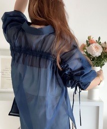【mily bilet】シアーで女子感際立つ。バックドロストシャツ
