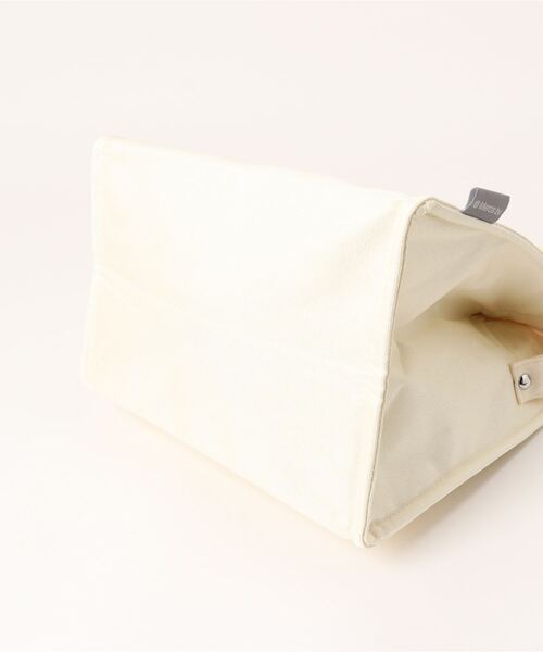 Miffy（ ミッフィー）の「miffy/ミッフィー　保冷ランチトートL おかお（トートバッグ・レディース・ライトグレー/キナリ/ブラック・ONESIZE）」の4枚目の写真