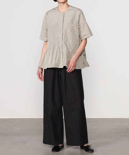Bshop（ビショップ）の「Shosh | 半袖ノーカラーブラウス CHECK WOMEN 