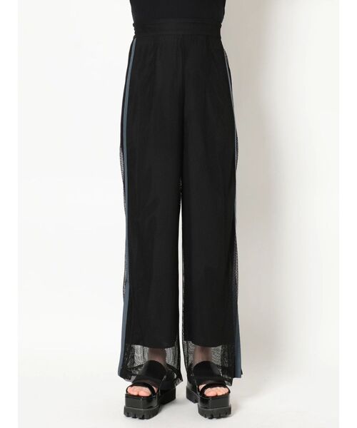 MURUA（ムルーア）の「パイピングメッシュパンツ（スウェットパンツ・レディース・ブラック/アイボリー・FREE）」の22枚目の写真