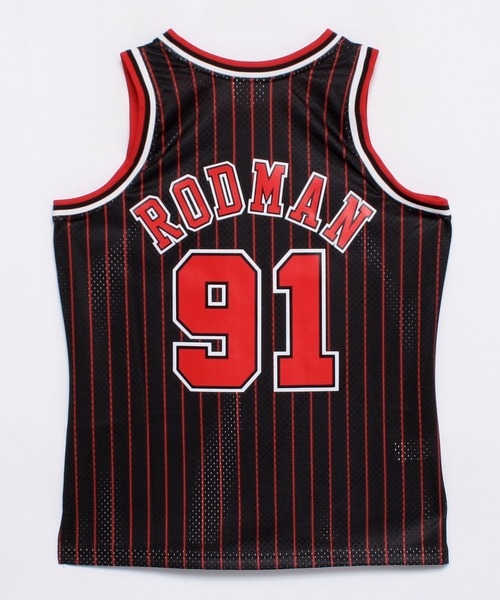 Mitchell&Ness(ミッチェル&ネス)の「Mitchell&Ness NBA SWINGMAN ALTERNATE JERSEY BULLS 95 DENNIS RODMAN(タンクトップ・メンズ・ブラック・XL/M/L)」の4枚目の写真
