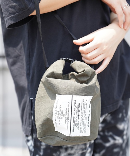 BURLAP OUTFITTER(バーラップアウトフィッター)の「BURLAP OUTFITTER バーラップアウトフィッター PERSONAL EFFECT BAG(ショルダーバッグ・メンズ・ブラック/ナチュラル/オリーブ/ブラウン・FREE)」の4枚目の写真