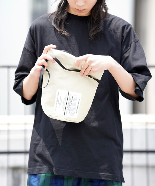 BURLAP OUTFITTER(バーラップアウトフィッター)の「BURLAP OUTFITTER バーラップアウトフィッター PERSONAL EFFECT BAG(ショルダーバッグ・メンズ・ブラック/ナチュラル/オリーブ/ブラウン・FREE)」の18枚目の写真