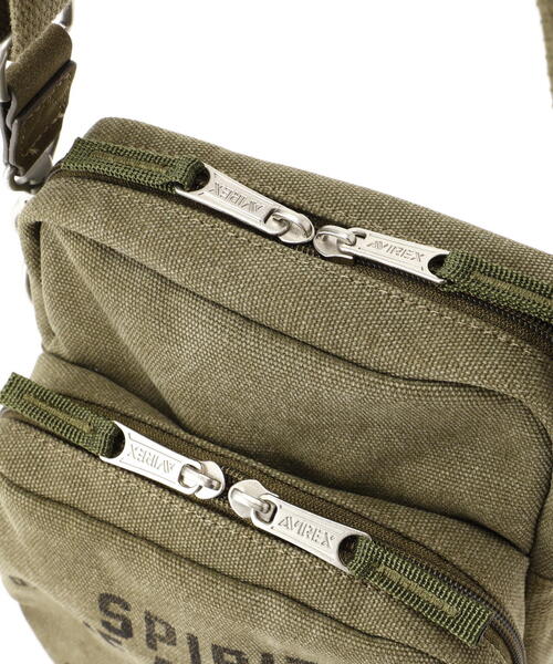 AVIREX（アヴィレックス）の「STENCIL SHOULDER BAG / ステンシル ショルダー バッグ / AVIREX / アヴィレックス（ショルダーバッグ・メンズ・オリーブ系・F）」の16枚目の写真