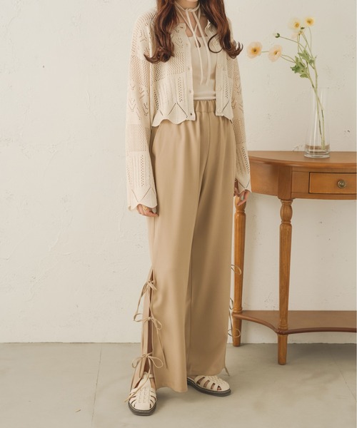 Ambre Neige（アンブルネージュ）の「サイドリボンストレートパンツ／【WEB/EC限定商品】（スラックス・レディース・アイボリー/ベージュ・FREE）」の11枚目の写真