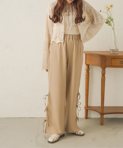 Ambre Neige（アンブルネージュ）の「サイドリボンストレートパンツ／【WEB/EC限定商品】（スラックス・レディース・アイボリー/ベージュ・FREE）」の13枚目の写真