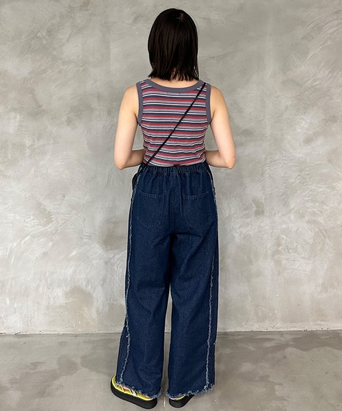 kutir（クティール）の「2wayフリンジワイドデニムパンツ（デニムパンツ・レディース・ライトインディゴブルー/ブラック・LARGE/MEDIUM）」の13枚目の写真