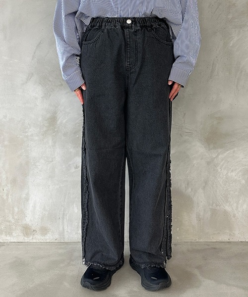 kutir（クティール）の「2wayフリンジワイドデニムパンツ（デニムパンツ・レディース・ライトインディゴブルー/ブラック・LARGE/MEDIUM）」の17枚目の写真