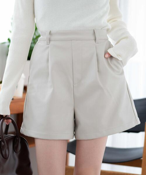 sheller 合成皮革 タック入りショートパンツ Mサイズ セール】WEGO/フェイクレザータックショートパンツ（その他