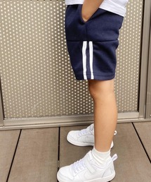 ZI-ON（ジーオン）の「2本ラインスウェットショートパンツ（スウェットパンツ）」