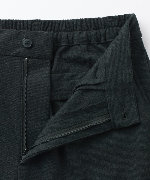 無印良品(ムジルシリョウヒン)の「ストレッチ起毛タックパンツ(その他パンツ・レディース・ライトベージュ/ダークグレー/グレー/ダークブラウン・M/XS/XL/S/L/XXL)」の6枚目の写真