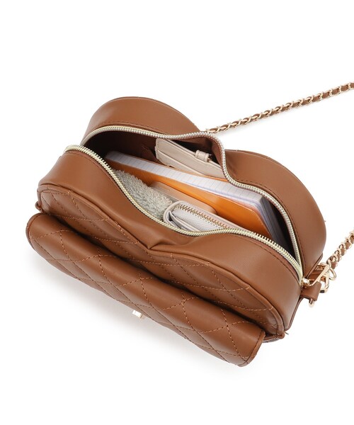 Ober Tashe（オーバータッシェ）の「ハート キルト チェーンベルト ショルダーバッグ（ショルダーバッグ・レディース・ブラック/ブラウン系/アイボリー/ワインレッド・FREE）」の11枚目の写真