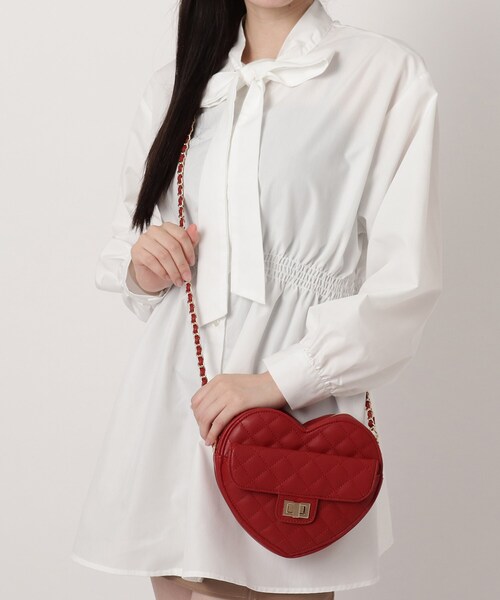 Ober Tashe（オーバータッシェ）の「ハート キルト チェーンベルト ショルダーバッグ（ショルダーバッグ・レディース・ブラック/ブラウン系/アイボリー/ワインレッド・FREE）」の17枚目の写真